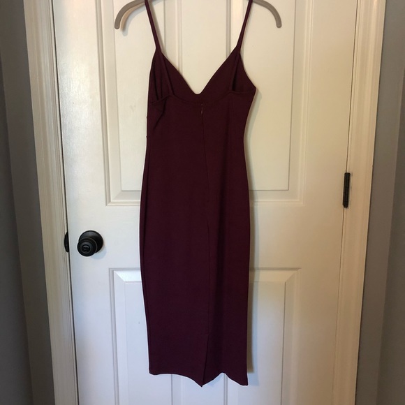 Lulu’s Bodycon Dress - Picture 4 of 6